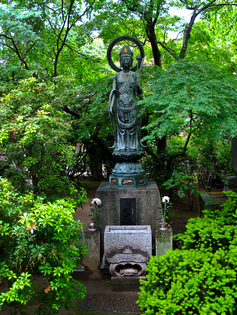 Statue of Buddha, Kitain Temple Grounds, Kawagoe_